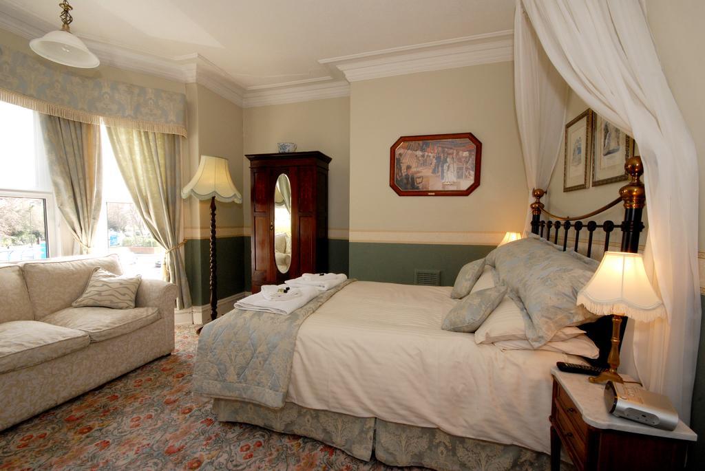 Feversham Lodge Guest House York Exterior photo